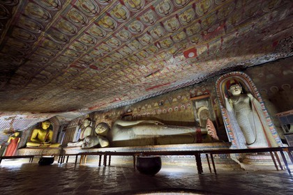 Sri Lanka, Central Province, Matale District, Dambulla, Royal Rock Temple also called Ran Giri (Golden Rock) listed as World Heritage by UNESCO, Cave 2 Maharaja Viharaya is the largest, reclining Buddha