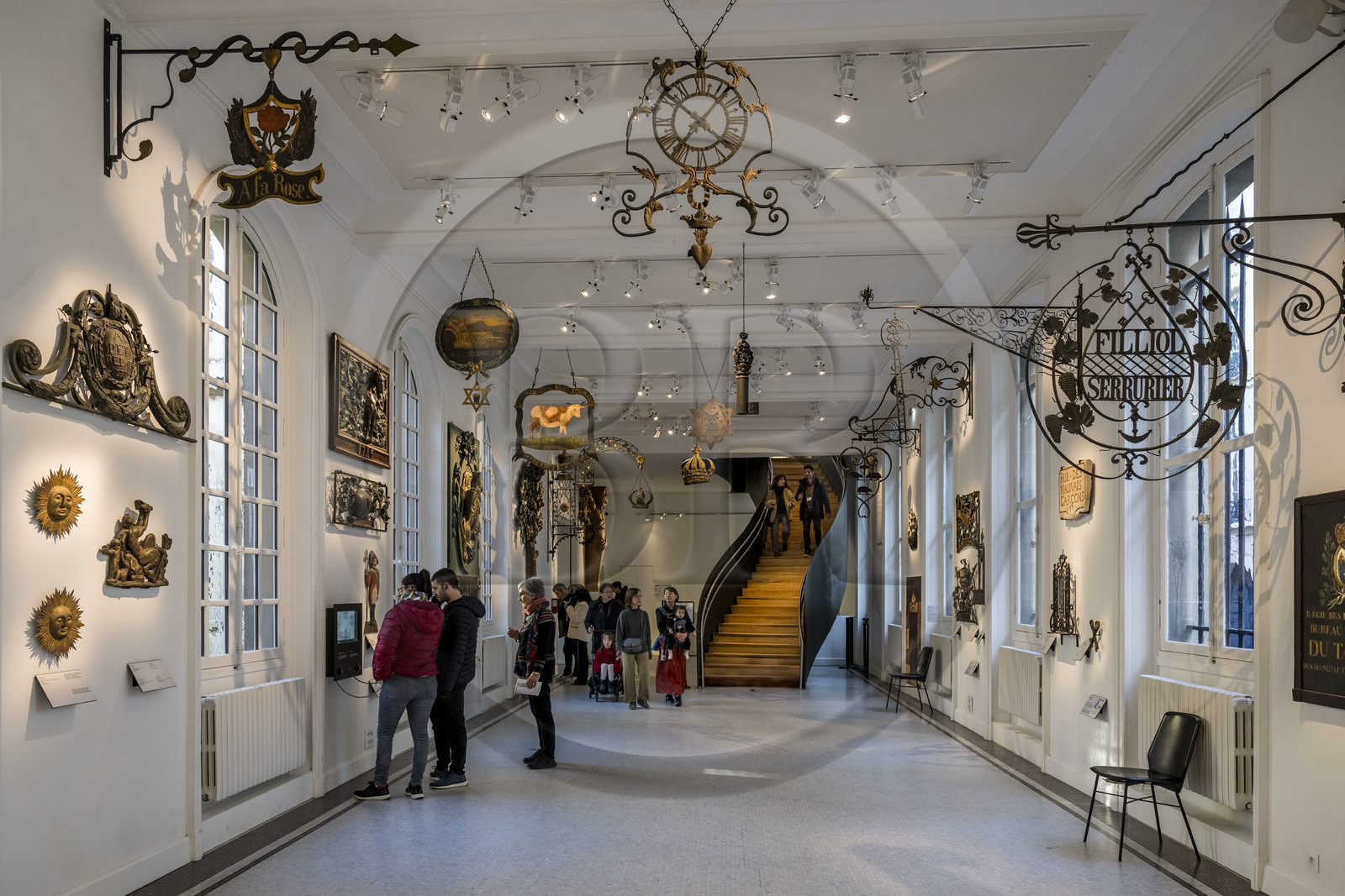 France, Paris (75), quartier du Marais, Musée Carnavalet, salle des enseignes de Paris