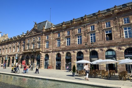France, Bas-Rhin (67), Strasbourg, vieille ville classée au Patrimoine Mondial de l'UNESCO, place Kléber, l'Aubette