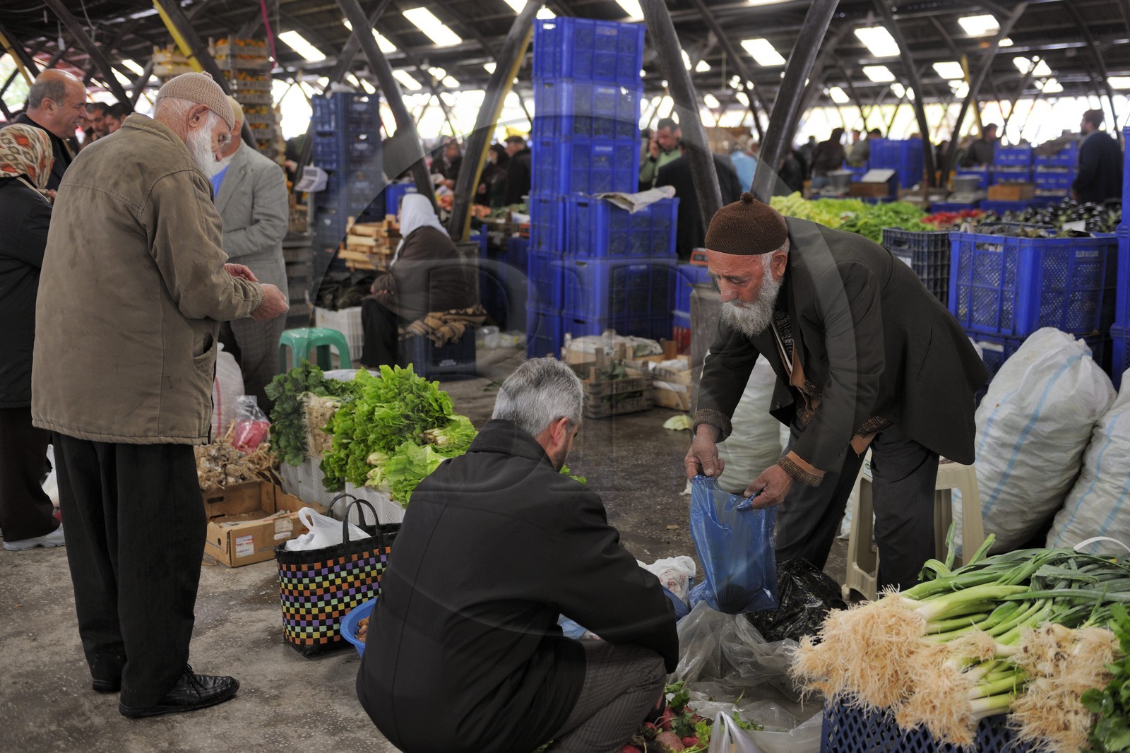Turquie, Anatolie Centrale, province de Nevsehir, Cappadoce classée Patrimoine Mondial de l'UNESCO, marché d' Avanos Turquie, Anatolie Centrale, province de Nevsehir, Cappadoce classée Patrimoine Mondial de l'UNESCO, marché d' Avanos