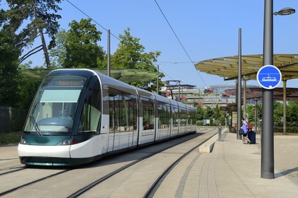 France, Bas-Rhin (67), Strasbourg, quartier de la Robertsau, arrêt de tramway Robertsau-Boecklin