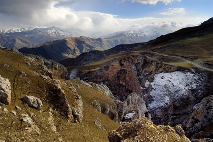 Azerbaïdjan, région de Quba (Guba), chaine de montagne du Grand Caucase, randonnée entre le village de Qalaxudat et de Giriz