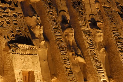 Egypte, Haute Egypte, Nubie, Abou Simbel, site classé Patrimoine Mondial de l' UNESCO, temple de Nefertari dédié à la déesse Hathor