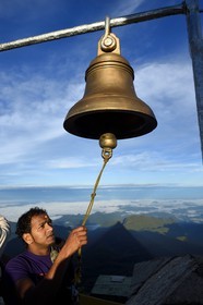 Sri Lanka, center province, Dalhousie, temple at the top of Adam's Peak