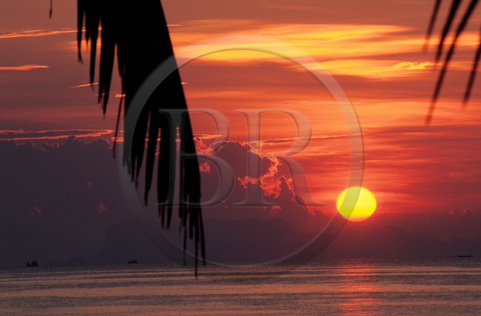 Thaïlande, golfe de Siam, île de Ko Samui, coucher de soleil