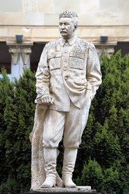 Georgia, Shida Kartli, Gori, hometown of Joseph Stalin, Stalin museum, his statue outside the Stalin Museum