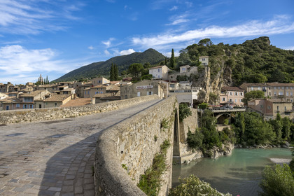 France, Drome, Drome provencale, Nyons, the arched bridge over the Eygues dating from the beginning of the 15th century