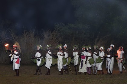 Gabon, province de Ogooué- Maritime, Omboué, région du Loango, danses traditionnelles Nkomi (Myènè)