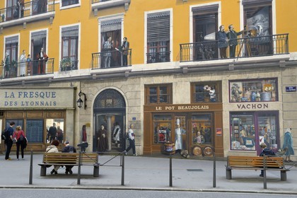 France, Rhone, Lyon, historic site listed as World Heritage by UNESCO, Rue de la Martiniere, fresco of the People of Lyon (La Fresque des Lyonnais) carried out by the City of Creation
