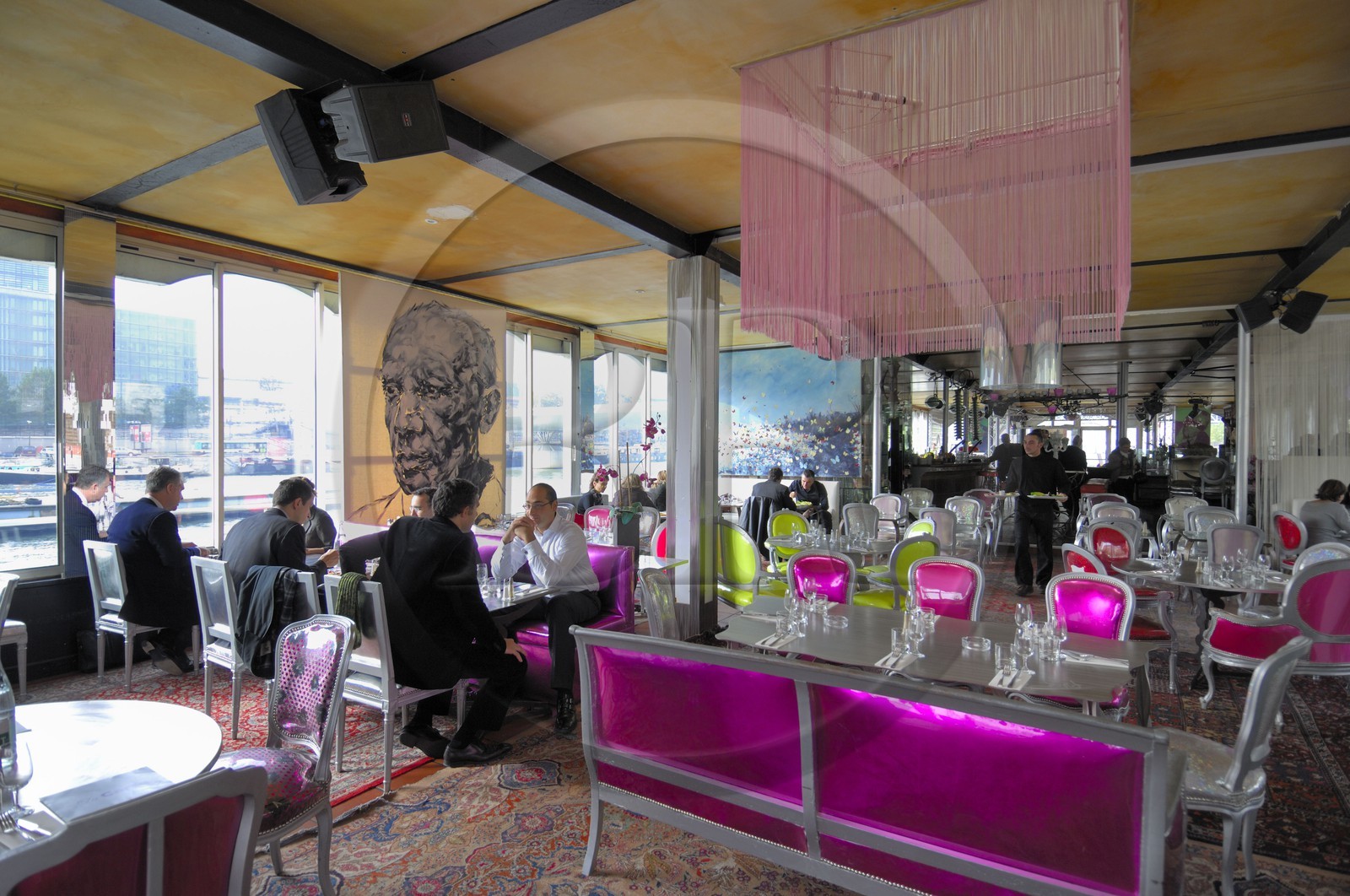 France, Paris (75), Café Barge Restaurant au Port de la Rapée