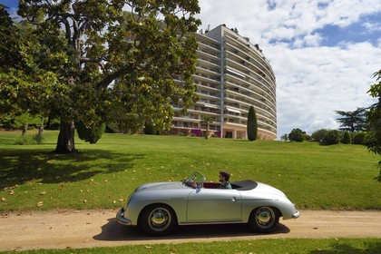 France, Alpes-Maritimes, Cannes, Super-Cannes, collection convertible Porsche Speedster 356 in front of the residence Saint-Michel Valetta where Francois Truffaut shot several scenes from La Mariée était en Noir (The Bride Wore Black) movie with Jeanne Moreau