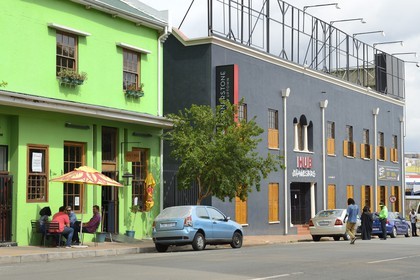 South Africa, Gauteng Province, Johannesburg, Braamfontein, restaurant in De Beer street