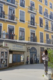 France, Rhône (69), Lyon, site historique classé Patrimoine Mondial de l'UNESCO, la fresque des lyonnais réalisée par la Cité de la Création, rue de la Martinière