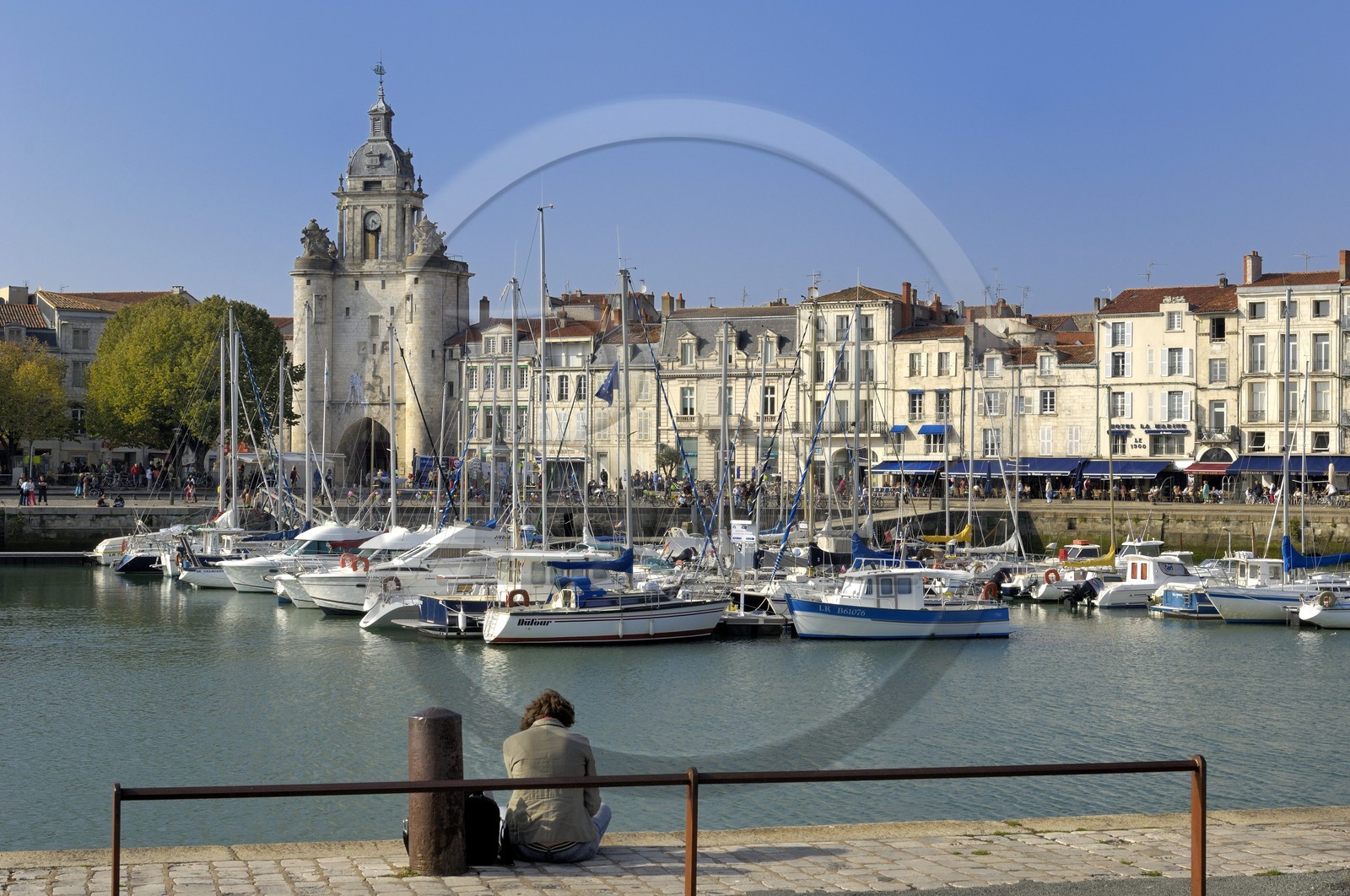 France, Charente-Maritime (17), La Rochelle, le Vieux Port et la Porte de la Grosse Horloge
