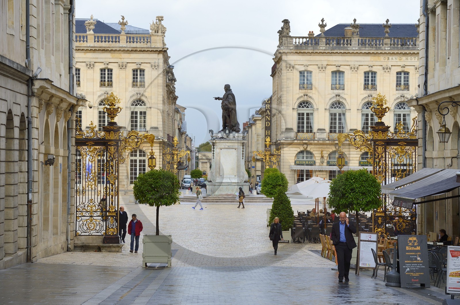 France, Meurthe-et-Moselle (54), Nancy, place Stanislas (ancienne Place Royale) construite par Stanislas Leszczynski, roi de Pologne et dernier duc de Lorraine au XVIIIe siècle, classée Patrimoine Mondial de l'UNESCO