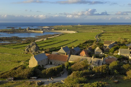 France, Manche (50), Cap de la Hague, le petit port de Goury et le hameau de la Roche