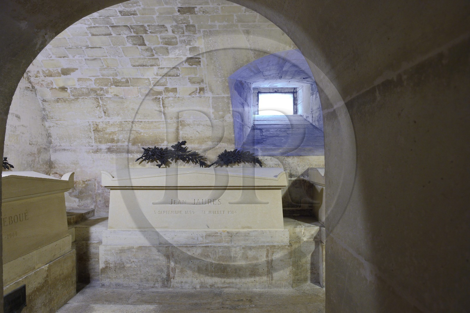 France, Paris (75), le Panthéon, la crypte, caveau reunissant les tombeaux de Jean Jaures, Felix Eboué et Victor Schoelcher