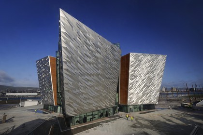 Royaume-Uni, Irlande du Nord, Belfast, quartier des docks de Queen's Island, le centre Titanic Belfast Experience