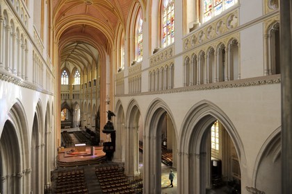 France, Finistère (29), Quimper, la cathédrale Saint-Corentin, la nef
