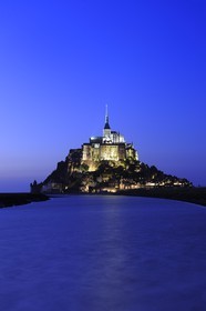 France, Manche, Mont Saint Michel, listed as World Heritage by UNESCO, and the Couesnon River