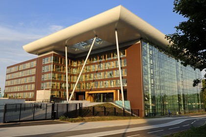 France, Bas-Rhin (67), Strasbourg, Bâtiment général du conseil de l'europe par le cabinet d'architectes Art et Build dans l'allée des Droits-de-l'Homme