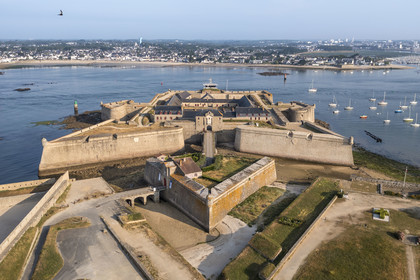 France, Morbihan, Port-Louis, Port Louis Citadel modified by Vauban, at Lorient harbour entrance, museum of the Compagnie des Indes, Larmor-Plage in the background (aerial view)