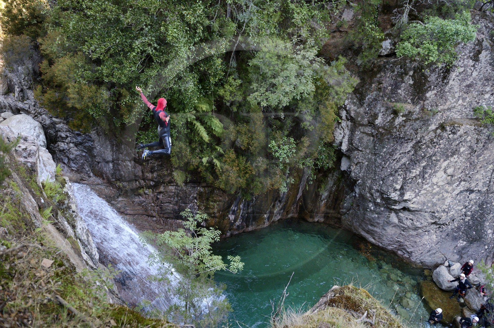 France, Corse-du-Sud (2A), Alta Rocca, Bavella, canyoning dans le torrent de Polischellu