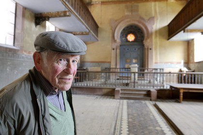 France, Bas Rhin, Westhoffen, Roger Cahn, the last Jew of Westhoffen born in 1930 in the former synagogue