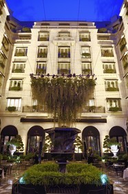 France, Paris, Four Seasons Hotel George V