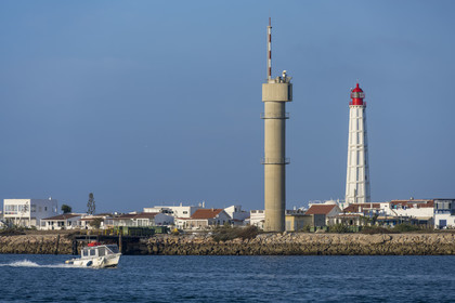 Portugal, Algarve, Faro, Parc Naturel de la Ria Formosa, l'Ile Ilha do Farol sur Ilha da Culatra
