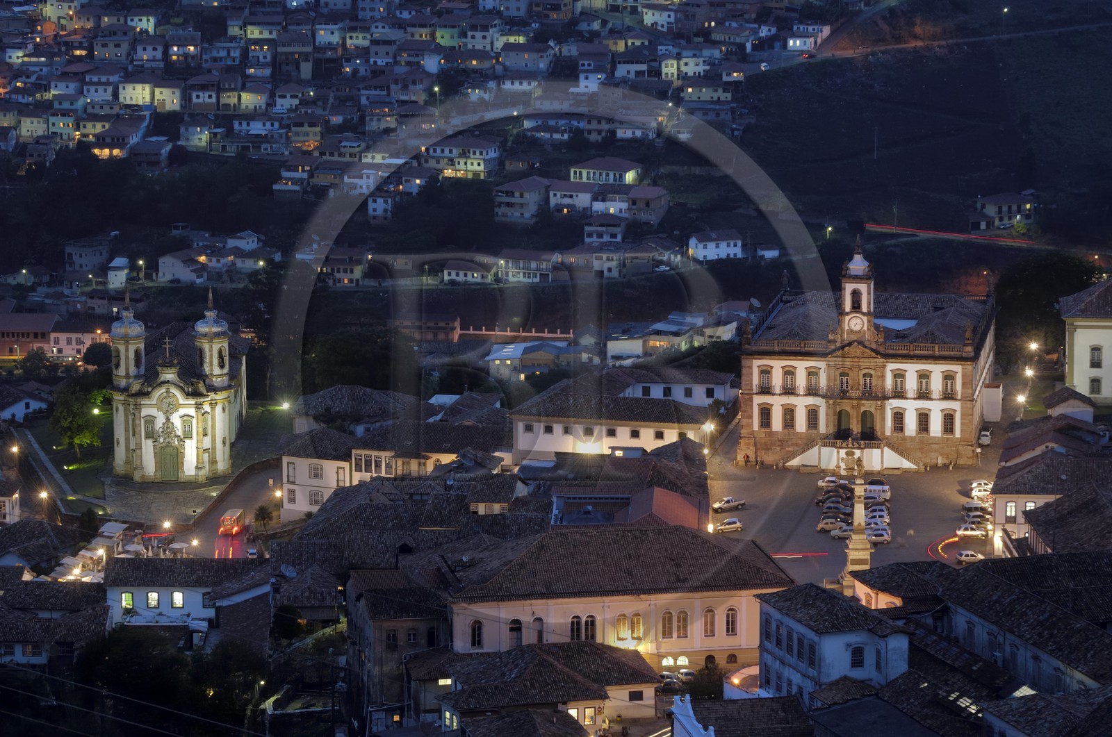 Brésil, état du Minas Gerais, Ouro Preto, centre historique classé Patrimoine Mondial de l' UNESCO, igreja de Sao Francisco de Assis, église Saint-François d' Assise et Museu da Inconfidencia (Route de l' or, Estrada Real)