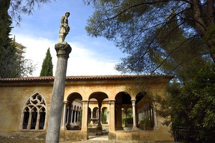 France, Alpes-Maritimes, Nice, Fabron hill, Abbaye de Roseland (Roseland abbey), former cloister of the Daurade church in Toulouse