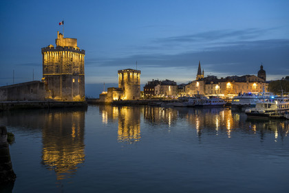 France, Charente Maritime, La Rochelle, the Old Port, Tour Saint Nicolas and Tour de la Chaine protect the entrance to the Old Port, the tour de la Lanterne in the background