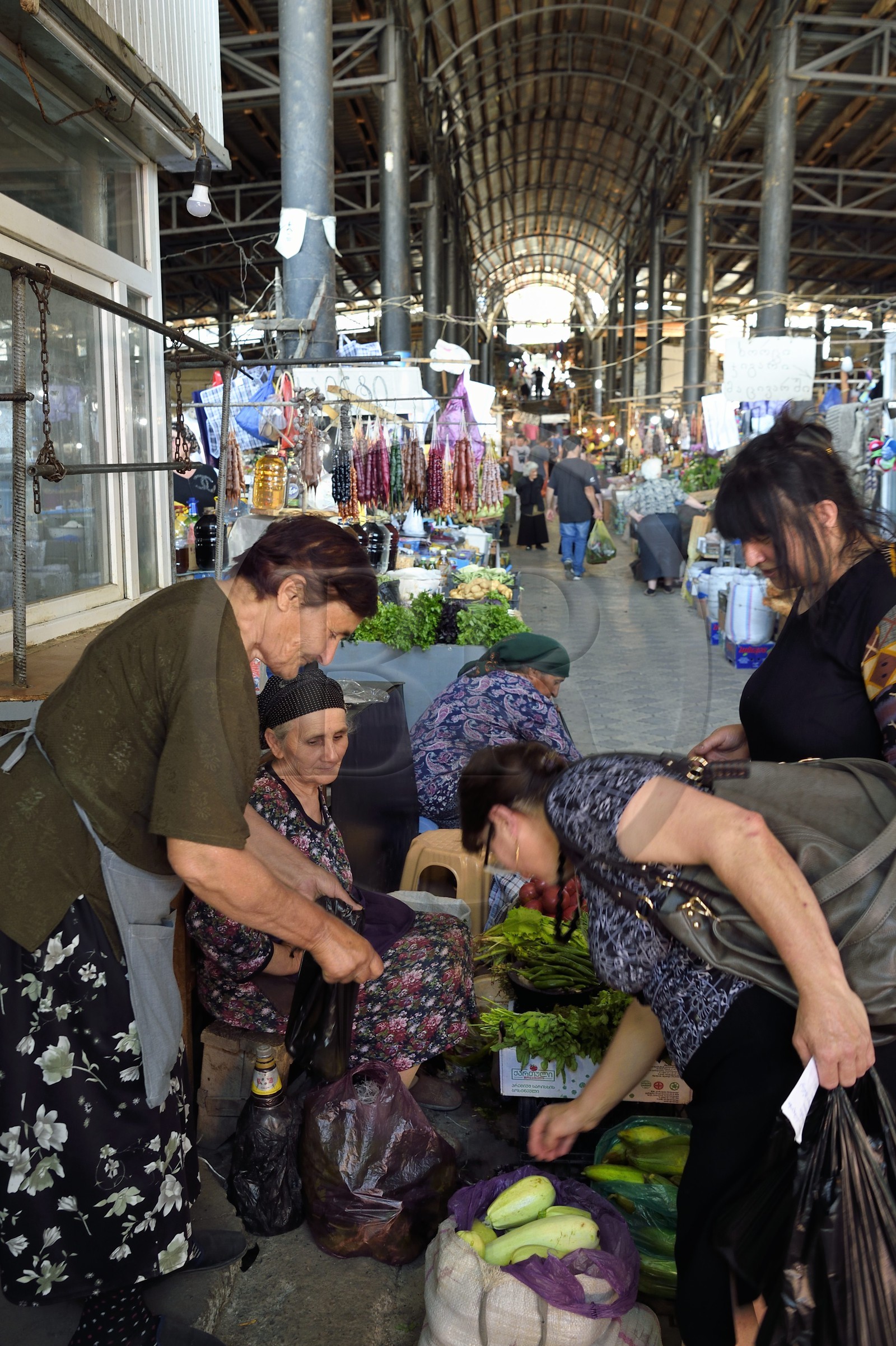 Géorgie, Kakheti, Telavi, le marché couvert