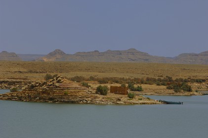Egypte, Haute Egypte, Nubie, Lac Nasser, cabane de pecheur