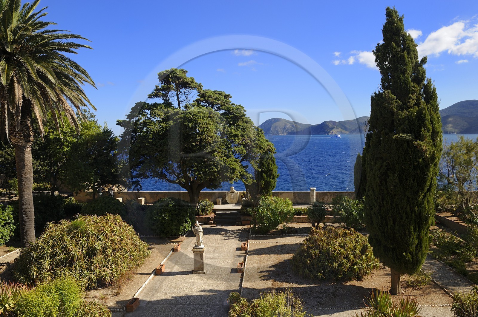Italie, Toscane, l’Ile d’Elbe, Portoferraio, la maison de Napoléon 1er dans le Palazzina dei Mulini, le jardin