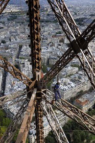 France, Paris (75), Edouard Saunier peintre de la Tour Eiffel