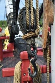 France, Charente-Maritime, Rochefort, International Center of the Sea in the former Rochefort Maritime Dock, the frigate Hermione replica of the three-master ship where the Marquis de Lafayette sailed for America in 1780, ropes and pulleys