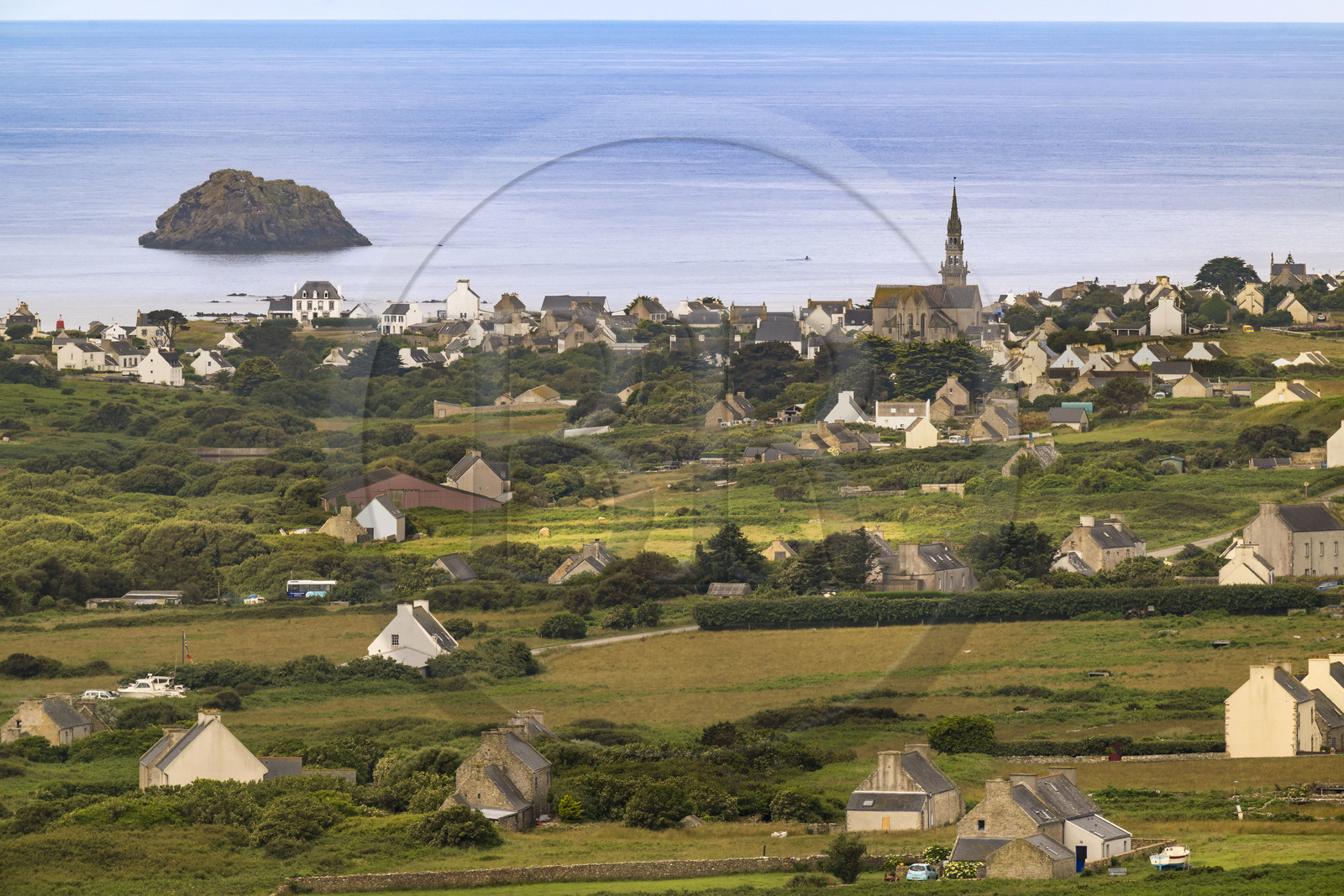 France, Finistère (29), Mer d'Iroise, Ile d'Ouessant, le bourg de Lampaul