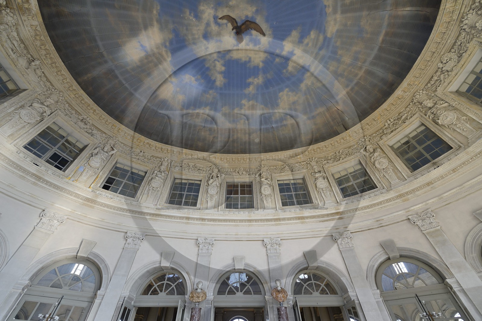 France, Seine-et-Marne (77), Maincy, le château de Vaux-le-Vicomte, le Salon ovale dit en rotonde et salle de réception