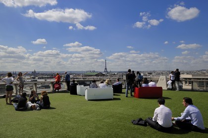 France, Paris (75), la terrasse des Galeries Lafayette situé boulevard Haussmann