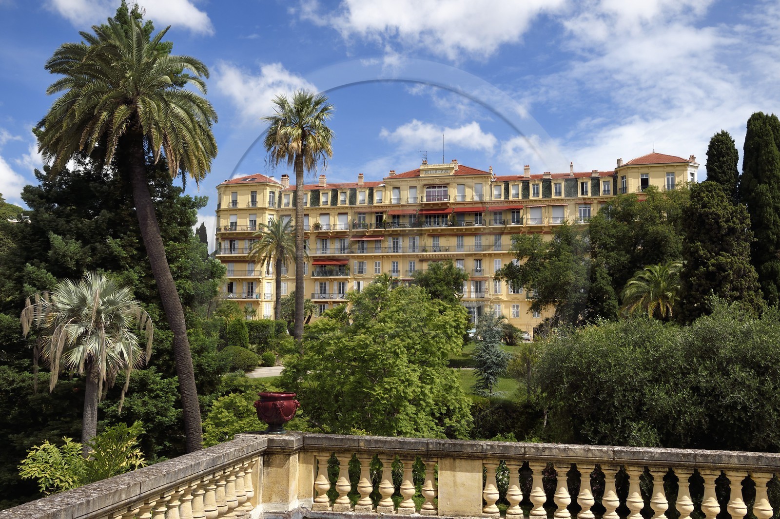 France, Alpes-Maritimes (06), Cannes, l'ancien hotel Belle-Vue datant de la Belle Epoque, transformé en copropriété