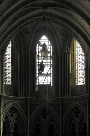 France, Calvados (14), Bayeux, la cathédrale Notre-Dame, restauration d'un vitrail