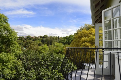 South Africa, Gauteng Province, Johannesburg, chic district of Westcliff, beautiful mansion