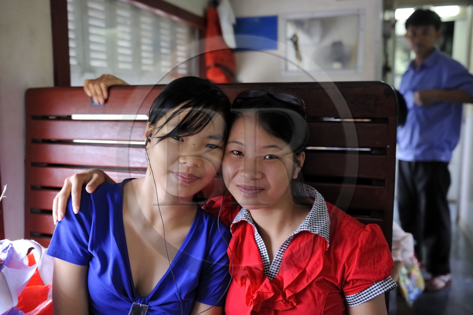 Vietnam, train de jour de Lao Cai à Hanoï, classe assis dur non climatisé