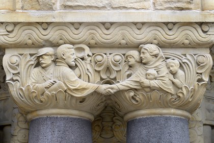 France, Moselle, Metz, Imperial district, railway station, built between 1905 and 1908 by the Berliner architect Jurgen Kruger, column pediment showing the separation of the travel departure