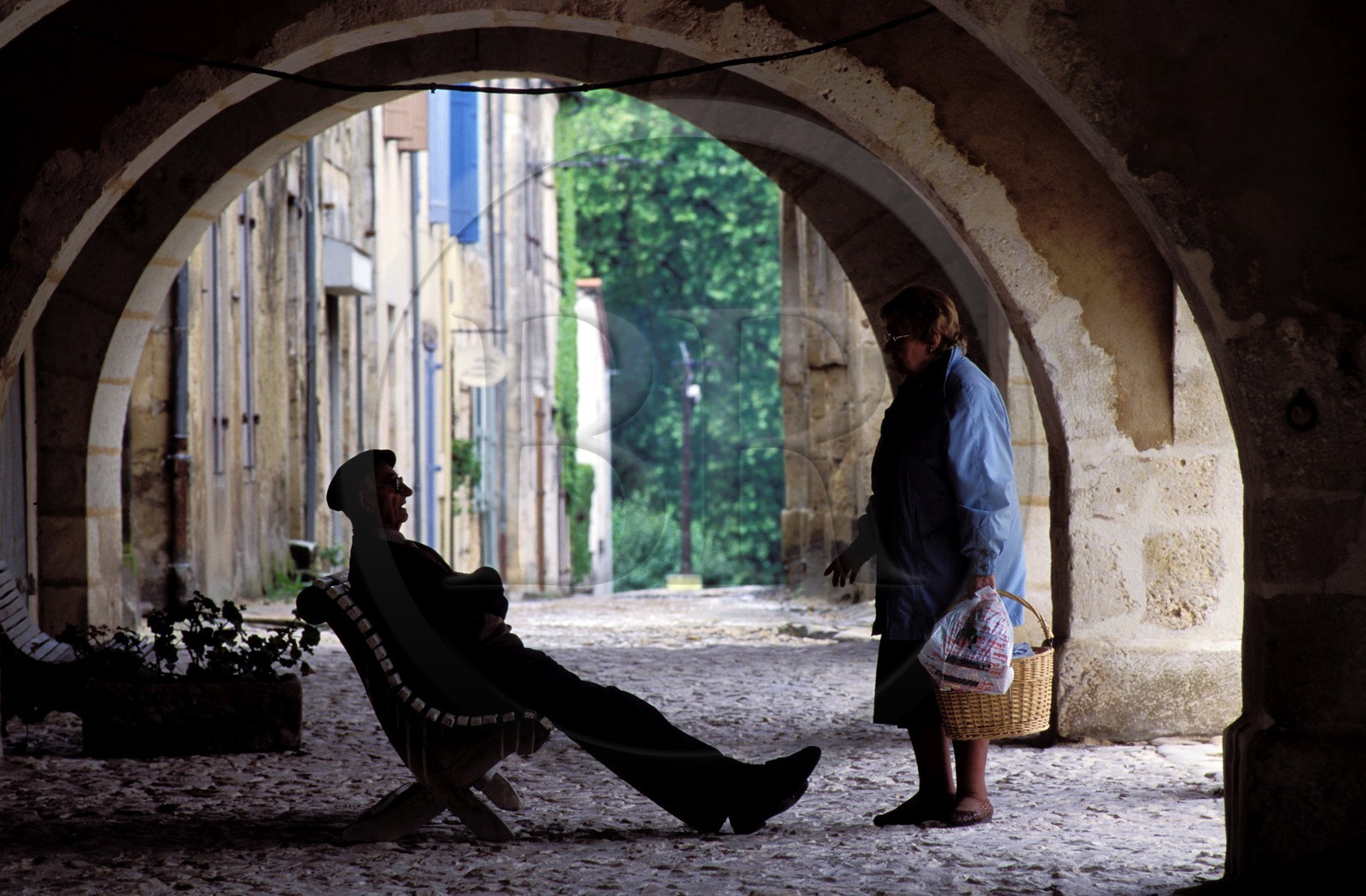 France, Landes (40), village d'Armagnac, sous les arcades
