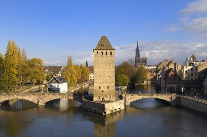 France, Bas Rhin (67), Strasbourg, quartier de la Petite France, les Ponts Couverts