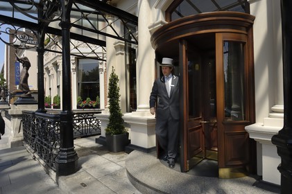 Republic of Ireland, County Dublin, Dublin, the Shelbourne Hotel, one of the most luxurious hotels of the country