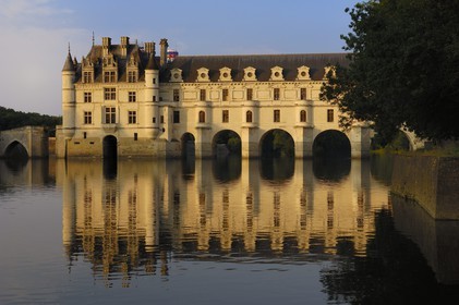 France, Indre et Loire, Chateau de Chenonceau of Renaissance style built between 1513 and 1522 on Cher River banks